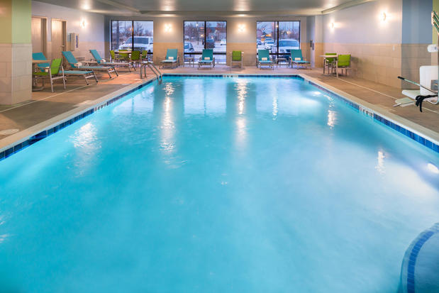 Images Holiday Inn Express & Suites Romeoville - Joliet North by IHG