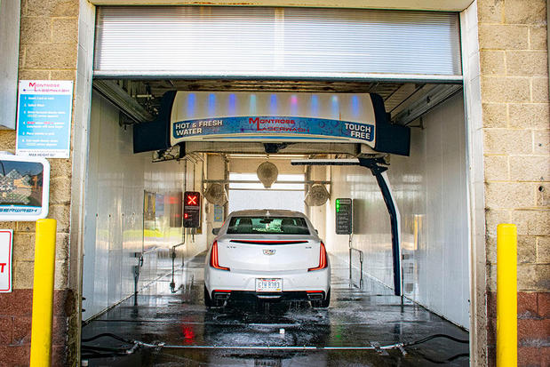 Images Montrose Laserwash