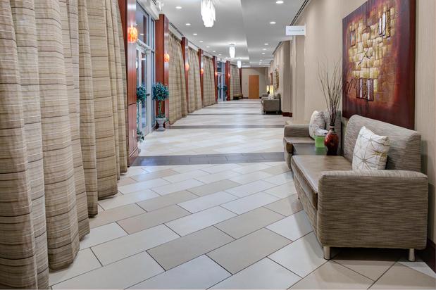 Images Holiday Inn & Suites Lima by IHG