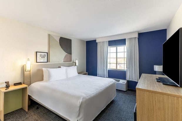 Images Spark by Hilton Glendale Phoenix North