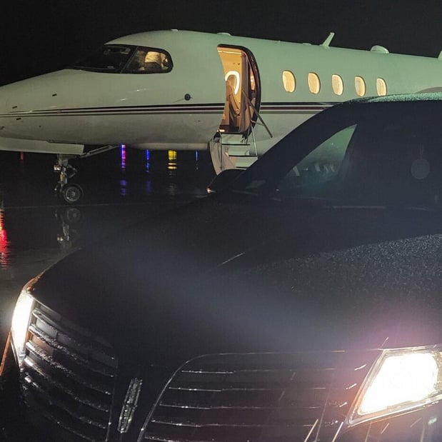 Images Fast Wheels Limousine and Transportation Services