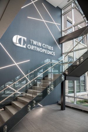 Images Twin Cities Orthopedics with Urgent Care Woodbury