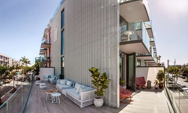 Images The Ray Hotel Delray Beach, Curio Collection by Hilton