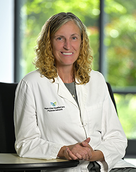 Headshot of Caitlin Farabaugh, MD