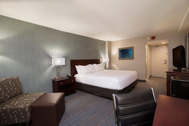Images Holiday Inn Columbus Dwtn-Capitol Square by IHG