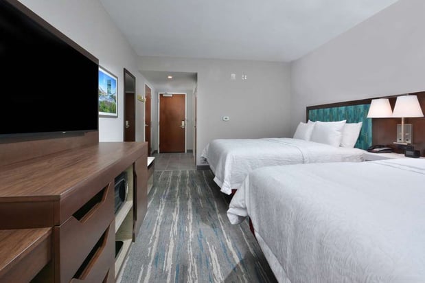 Images Hampton Inn & Suites by Hilton Charlotte North I 485