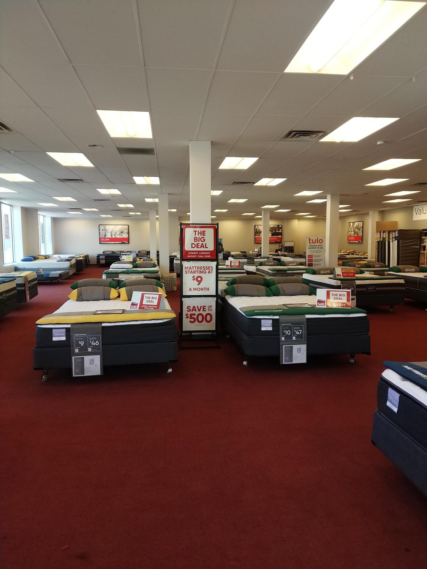 Mattress Firm Plano / Big Lots, 600 W 15th St, Plano, TX 75075, USA