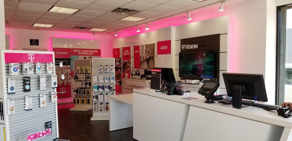 T Mobile Store At 102 W Front St Plainfield Nj T Mobile