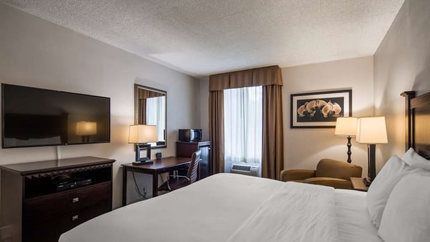 Images Best Western Paramus Hotel & Suites