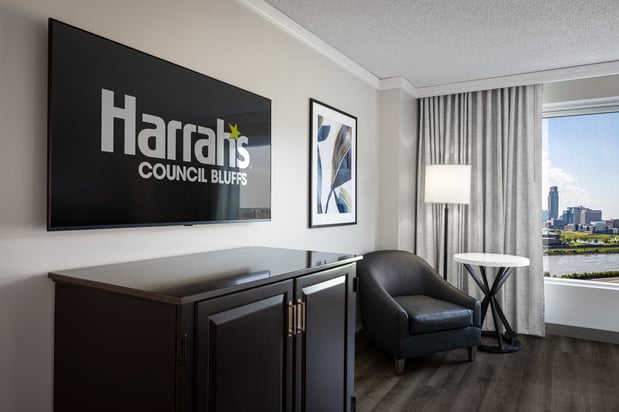 Images Harrah's Council Bluffs Hotel and Casino - A Caesars Rewards Destination