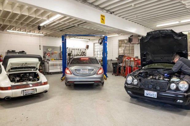 Images Kirberg Motors, Inc.