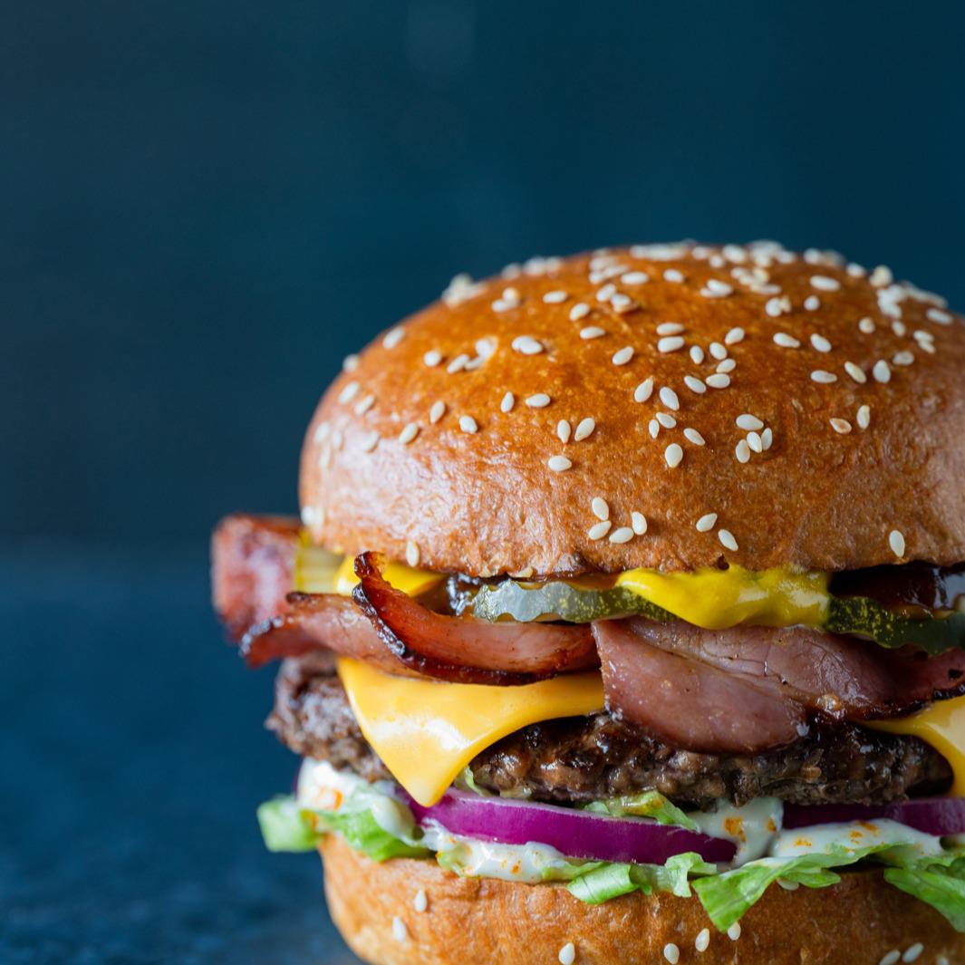 Bacon & Cheese Beef Burger Ribs & Burgers Zetland Zetland (02) 9697 0888