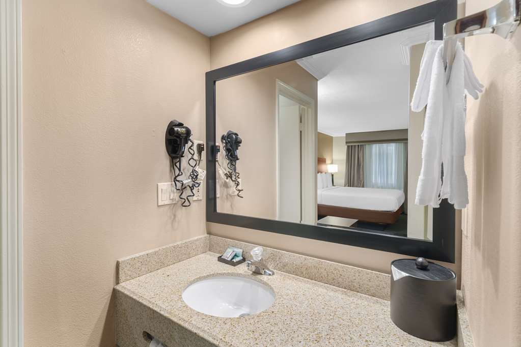 King Bathroom
