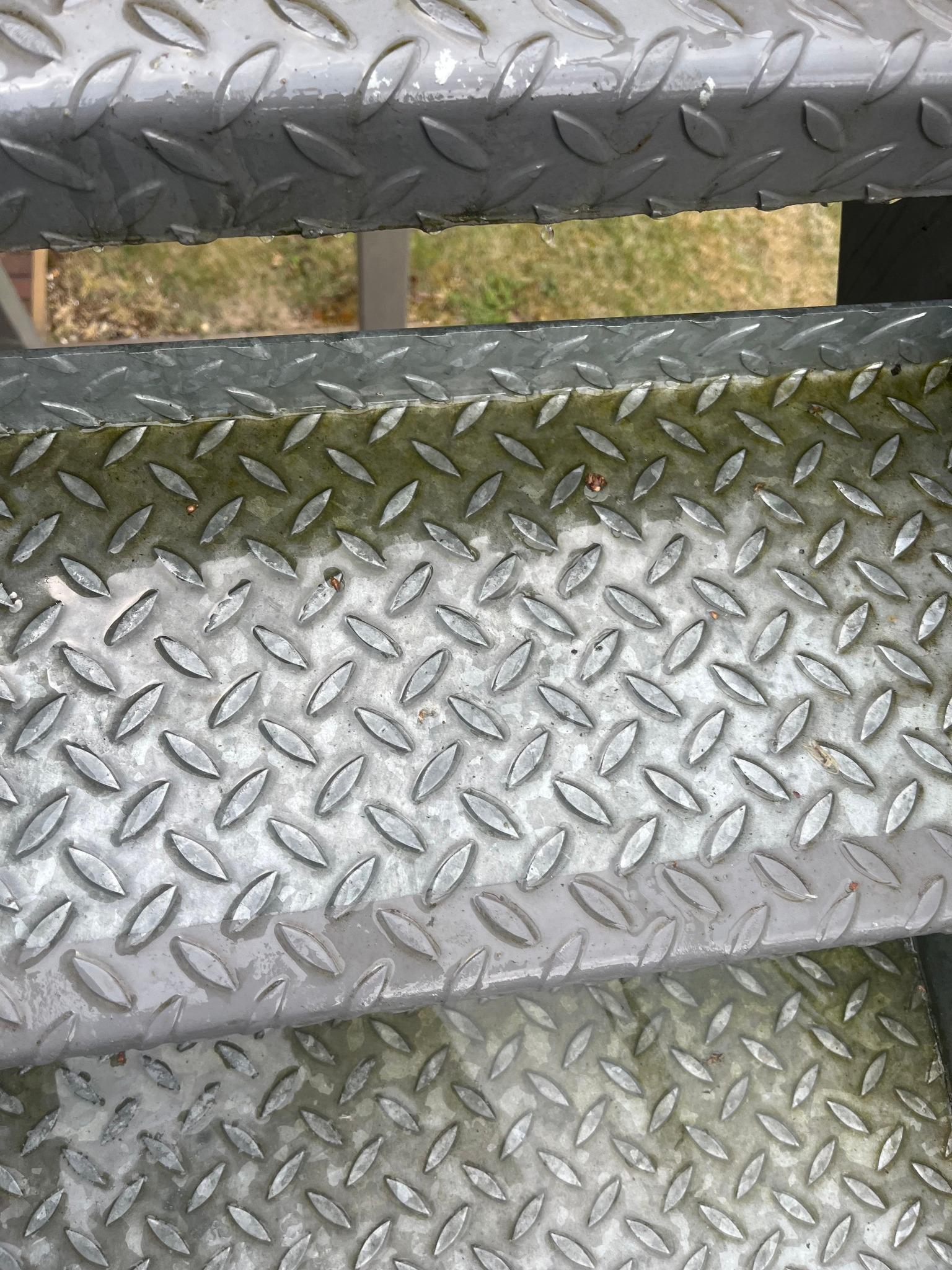 Images TWS Contracts Ltd