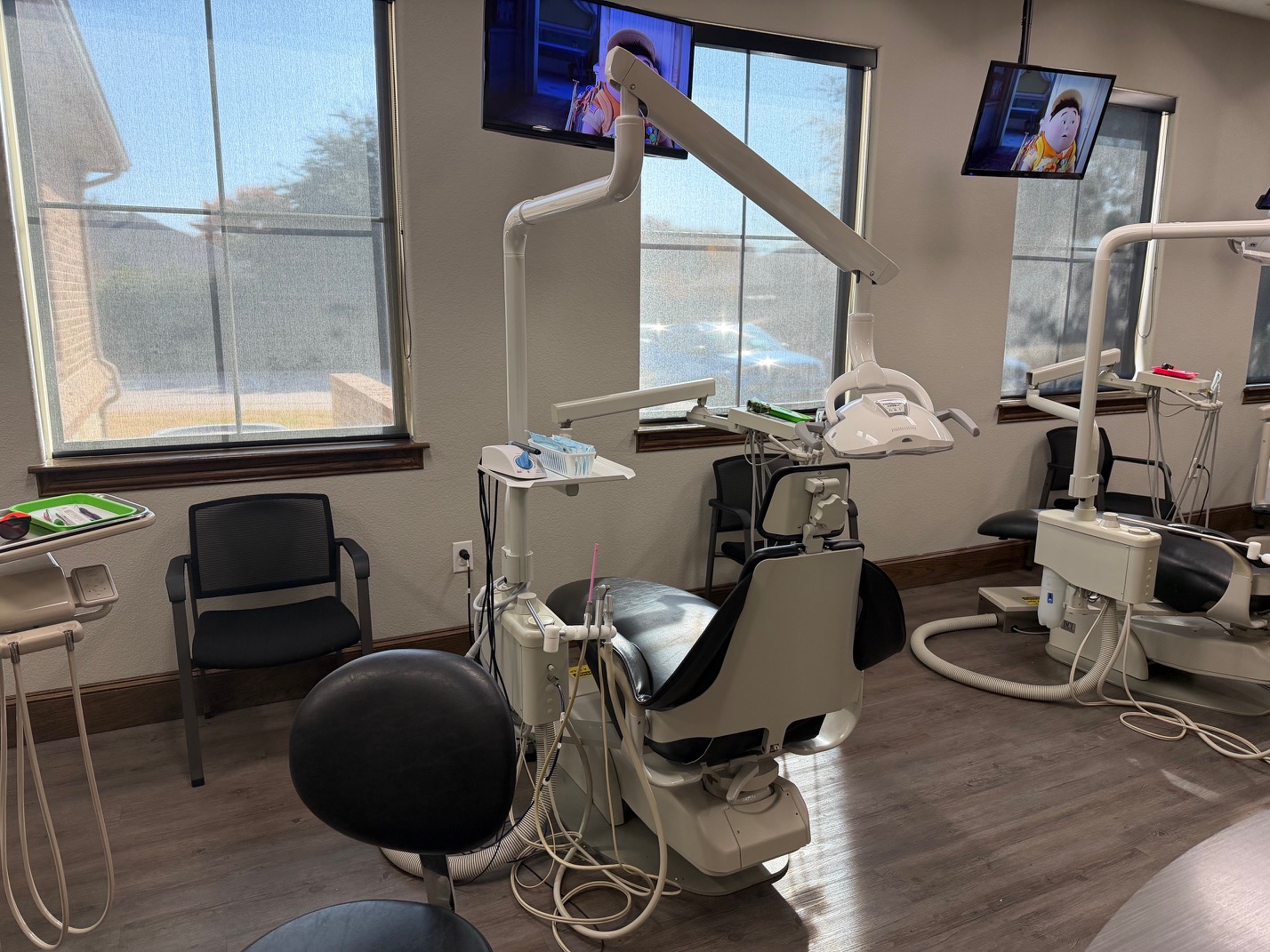 iKids Pediatric Dentistry - Burleson Image