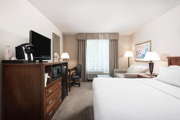 Images Holiday Inn Johnstown-Gloversville by IHG