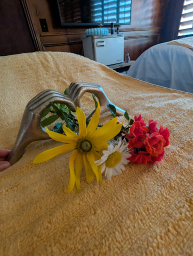 Images MASSAGE HEAVEN & BODYWORK