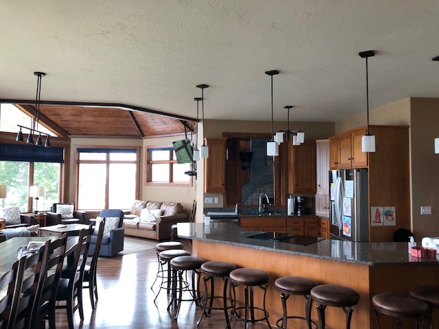 Cana Pointe Lake House Logo