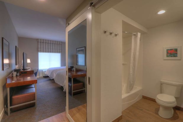 Images Hampton Inn Gatlinburg Historic Nature Trail