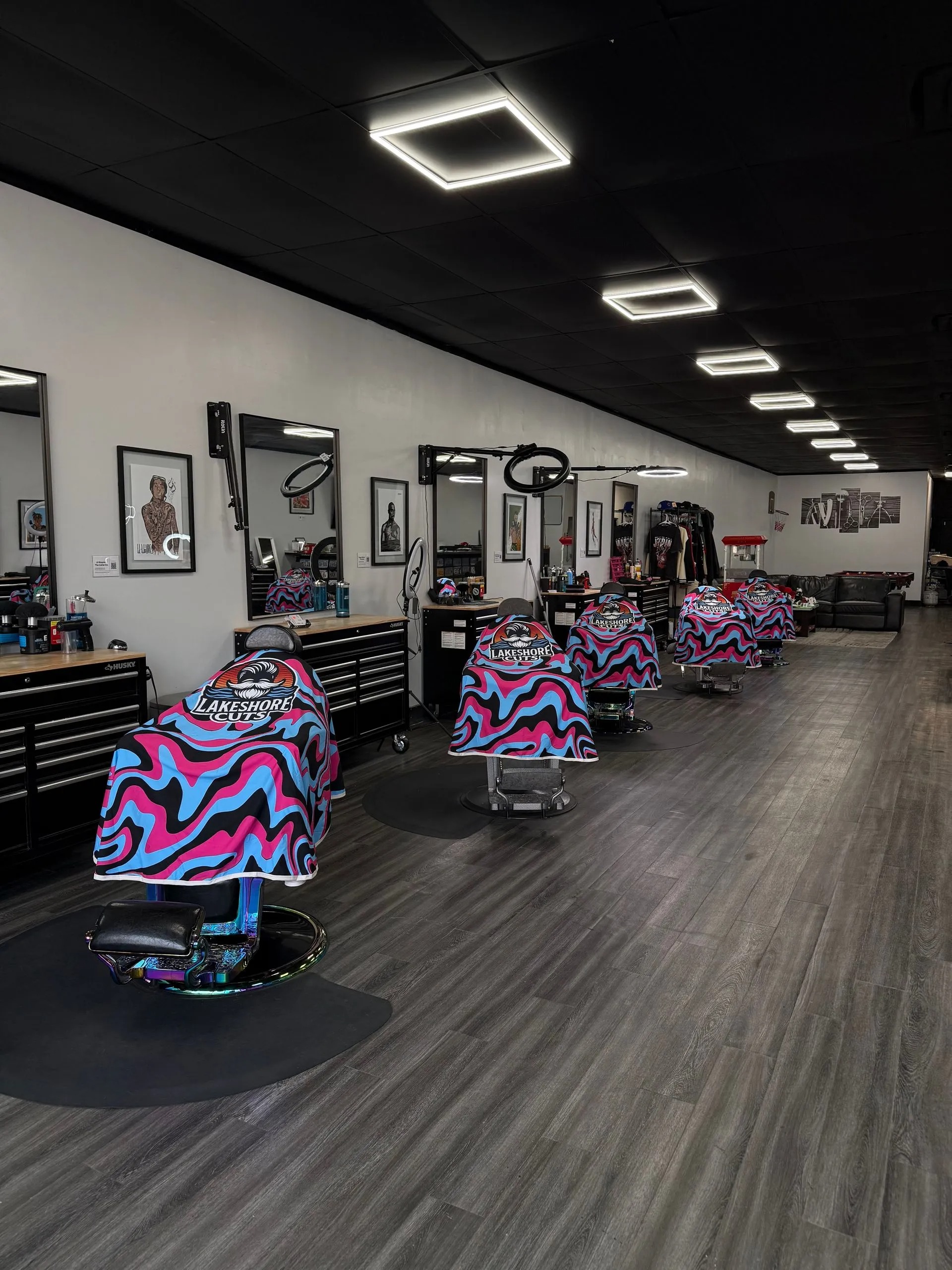 LakeShore Cuts - Edgewater Barbershop