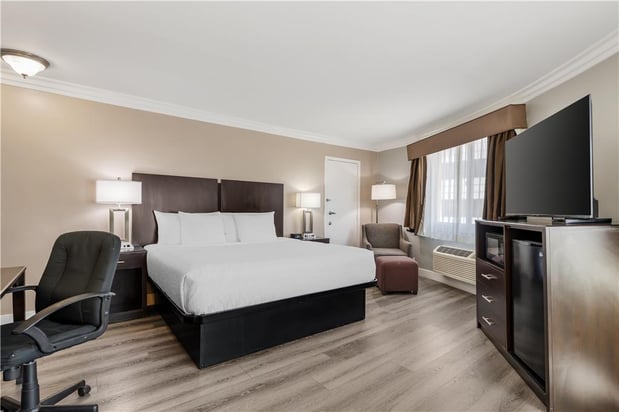 Images Best Western Plus LA Mid-Town Hotel