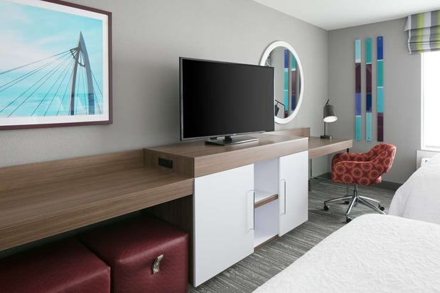Images Hampton Inn Wichita Northwest