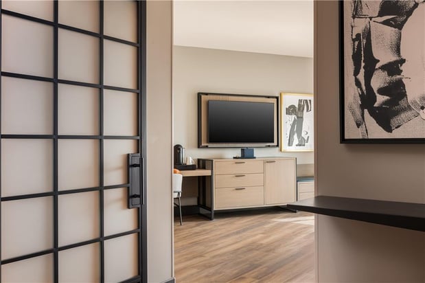 Images Hotel Avail Rogers, Tapestry Collection by Hilton