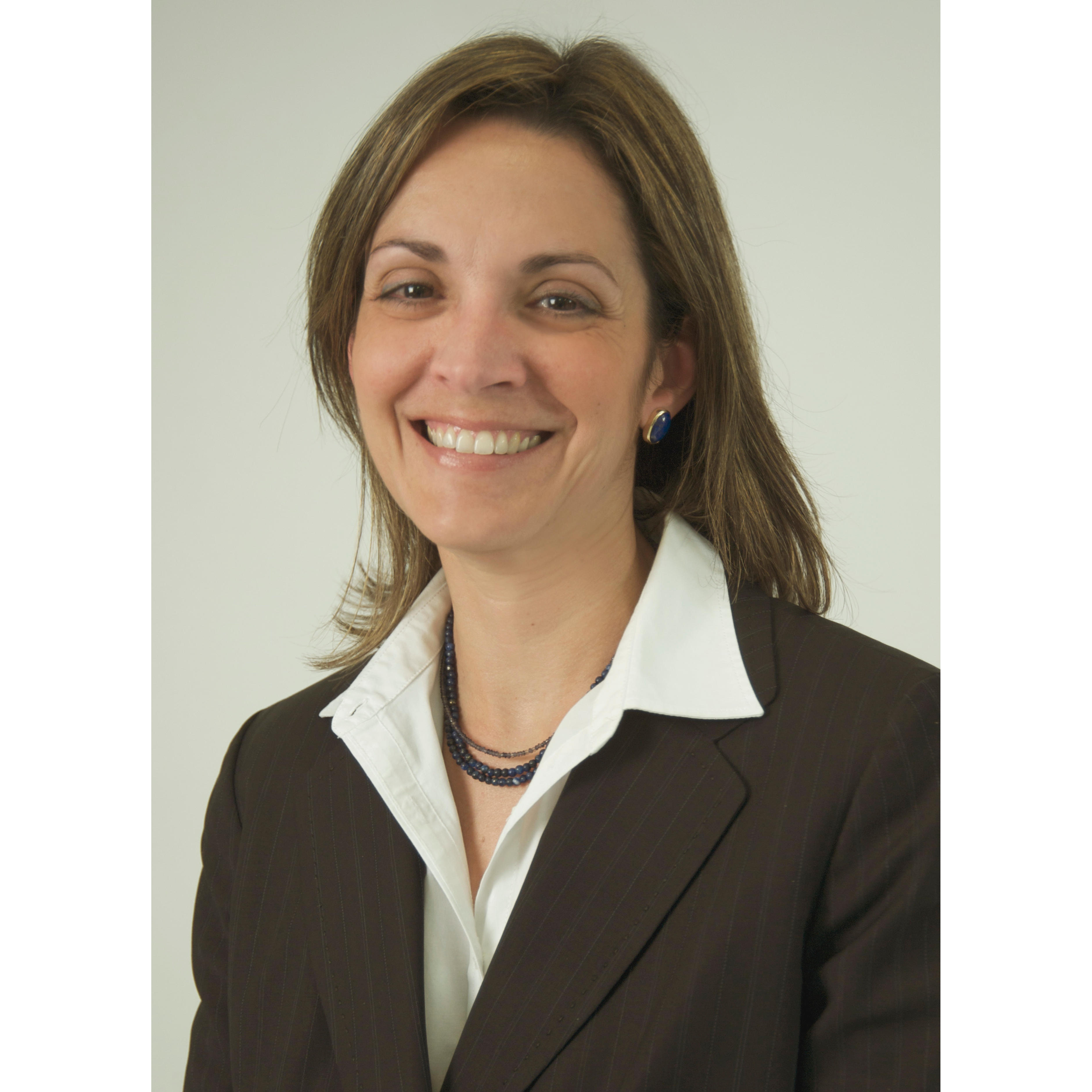 Dr. Marlene Lobato, MD - Mineola, NY - Internal Medicine