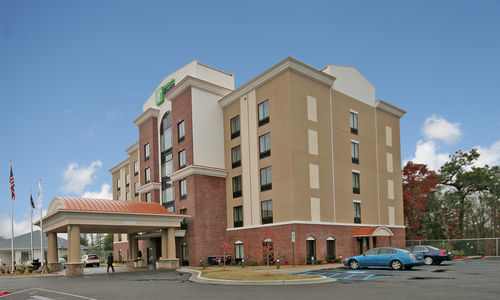 Fred Anderson Nissan Fayetteville >> Holiday Inn Express & Suites Hope Mills-Fayetteville Arpt, Hope Mills North Carolina (NC ... Fred Anderson Nissan Fayetteville >> Holiday Inn Express & Suites Hope Mills-Fayetteville Arpt, Hope Mills North Carolina (NC ...