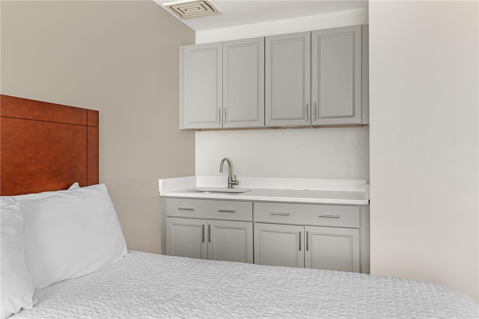 Two Queen Bedroom with Wet Bar