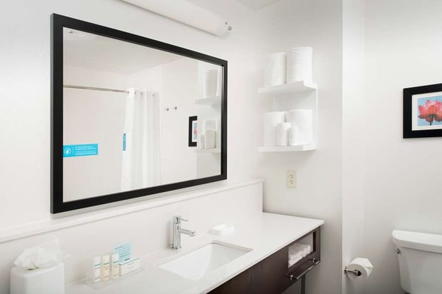 Images Hampton Inn & Suites San Antonio Lackland AFB SeaWorld