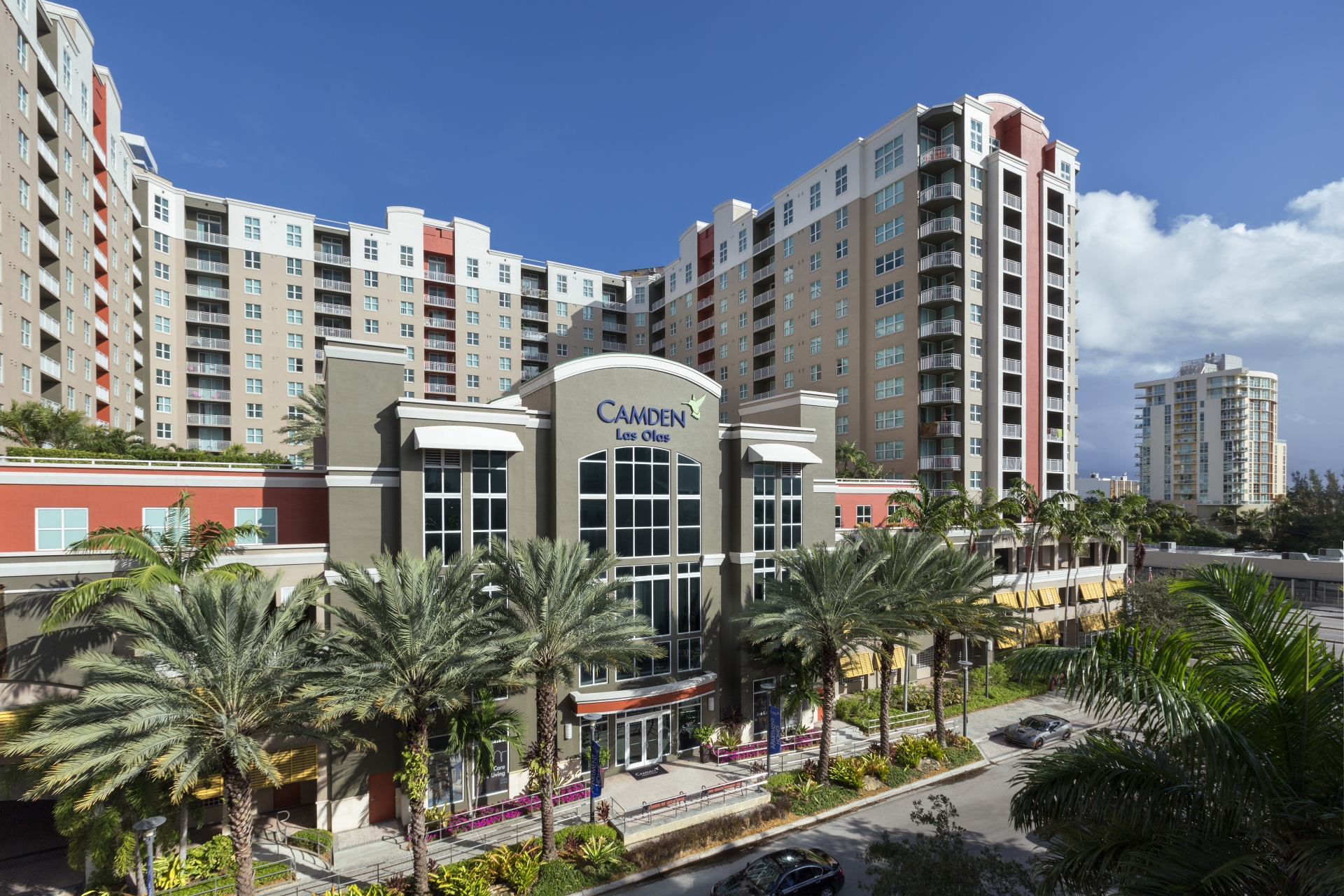 Camden Las Olas Apartments Photo