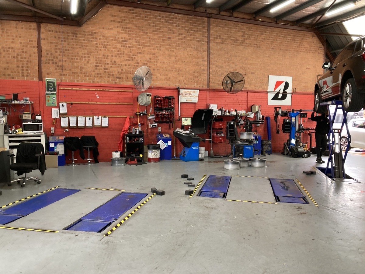Images Bridgestone Select Tyre & Auto Phillip