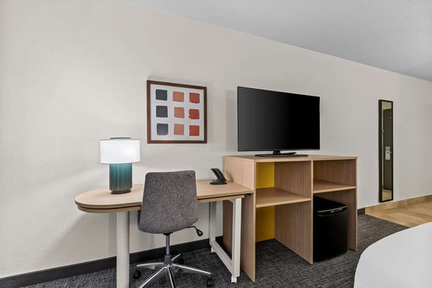 Images Spark by Hilton Bensalem Philadelphia