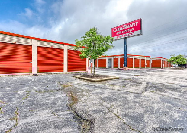 Images CubeSmart Self Storage