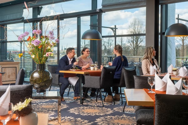 Restaurant "Wintergarten" mit Elbterrasse