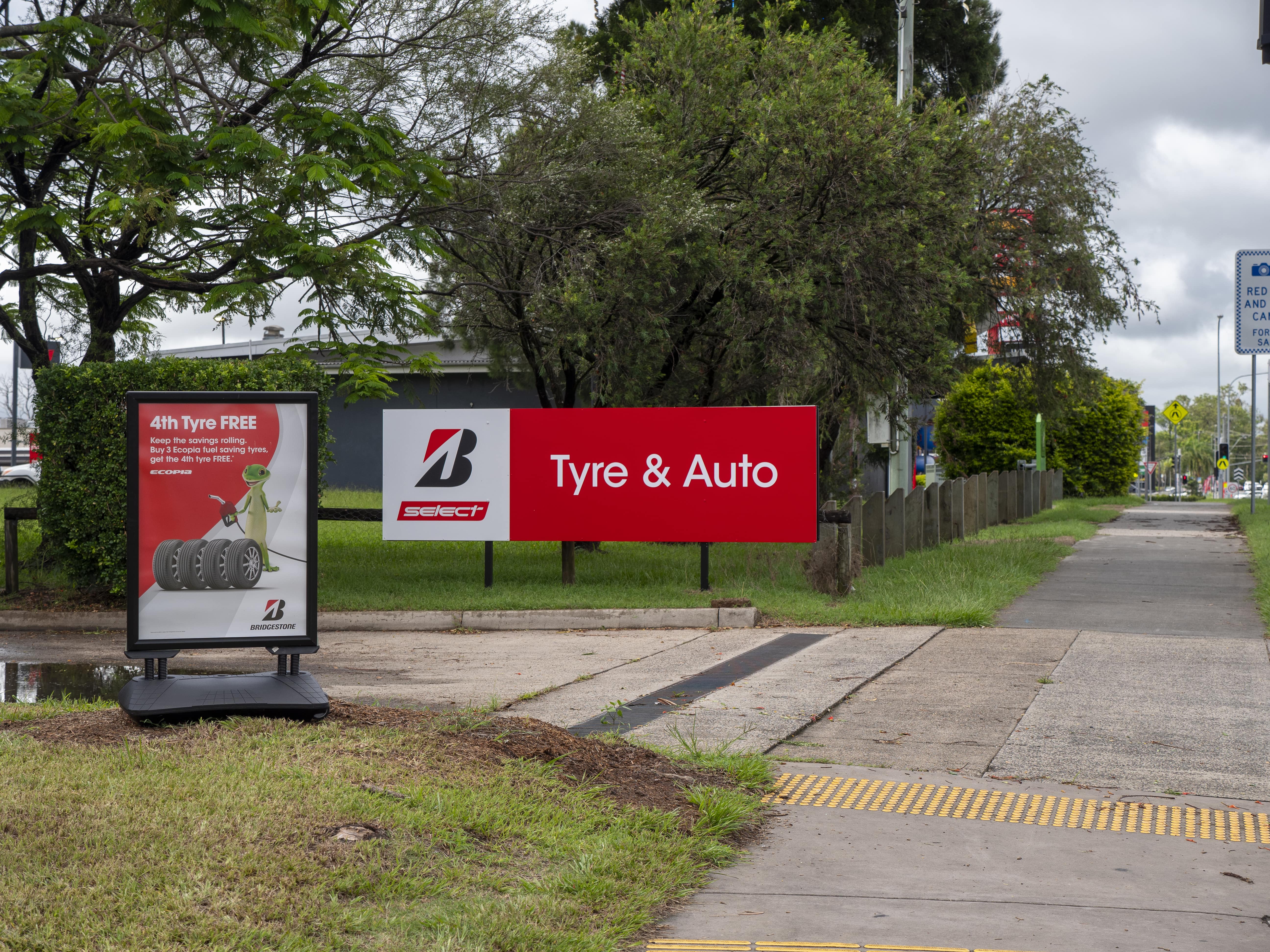 Images Bridgestone Select Tyre & Auto Morayfield