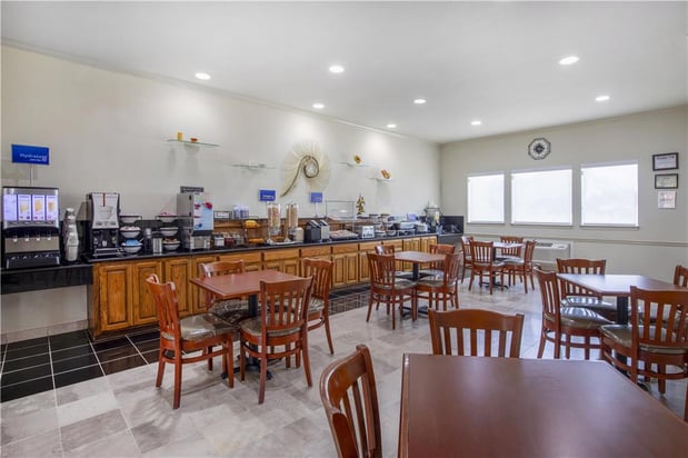 Images Best Western Limestone Inn & Suites