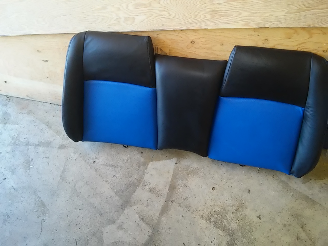 Capt T's Custom Upholstery Photo