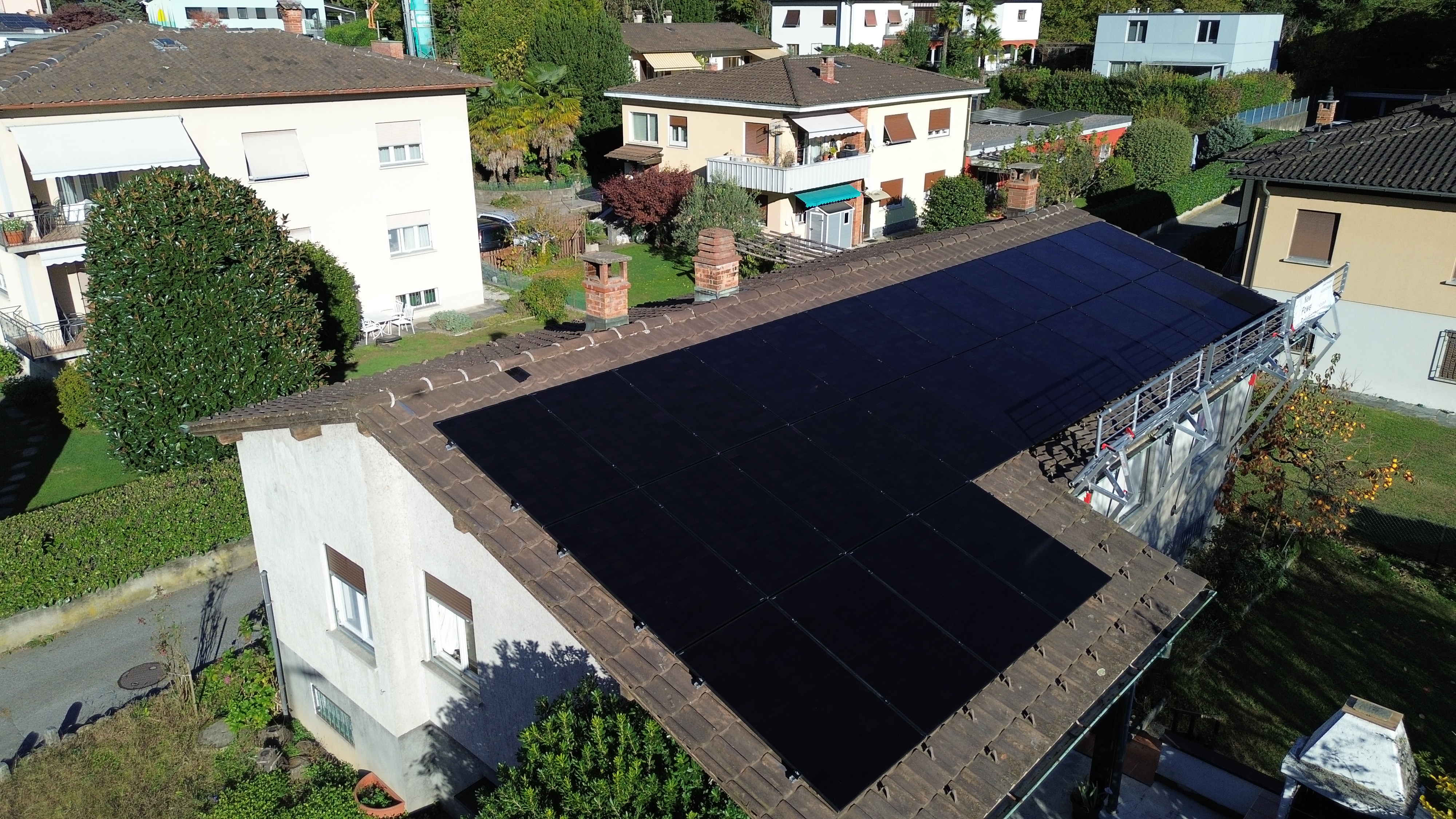 Bilder New Power Solutions Sa