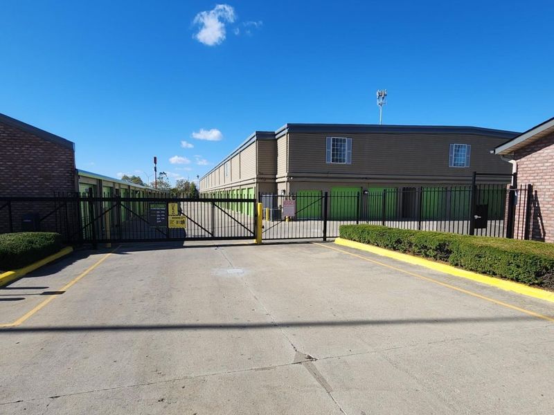 Images Extra Space Storage