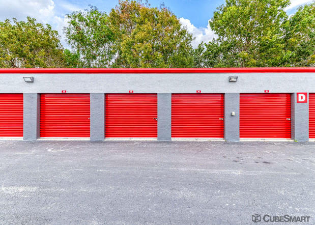 Images CubeSmart Self Storage
