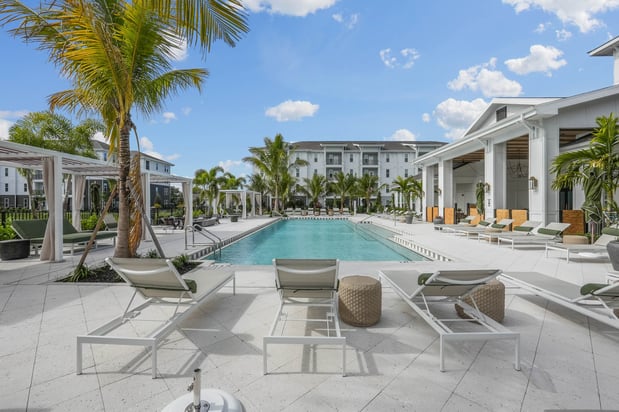 Images Alton LakeHouse