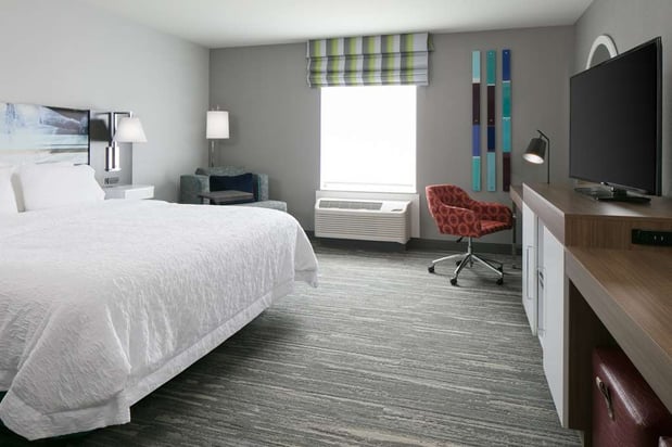 Images Hampton Inn Wichita Northwest