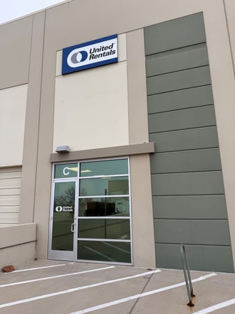 Images United Rentals - Radio & Communications