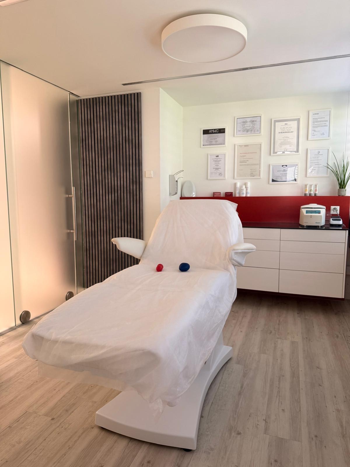 CERISA by Dr. med. Claus Hashagen, Bundesstrasse 1 in Zug
