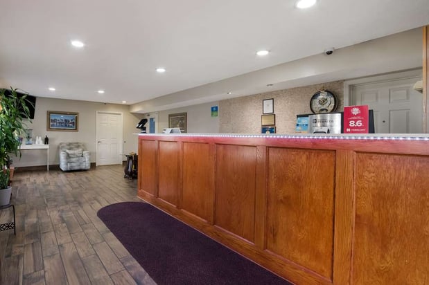 Images SureStay by Best Western Manning