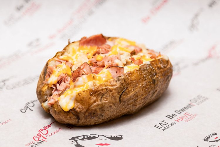 Grilled chicken, ham, City Bites' ranch dressing, melted marble jack cheese & margarine.