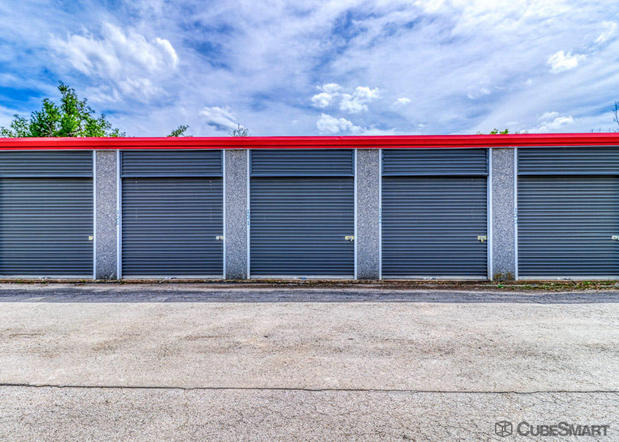 Images CubeSmart Self Storage