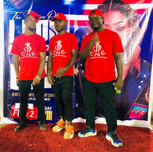 Images CashNow Entertainment